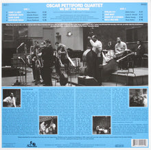 Carica l&#39;immagine nel visualizzatore di Gallery, The Oscar Pettiford Quartet : We Get The Message (LP, Album)
