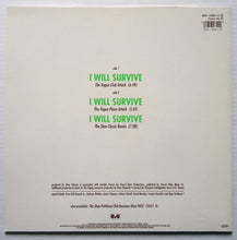 Carica l&#39;immagine nel visualizzatore di Gallery, Gloria Gaynor : I Will Survive (The Classic &amp; Vogue Remixes) (12&quot;)
