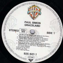 Carica l&#39;immagine nel visualizzatore di Gallery, Paul Simon : Graceland (LP, Album)
