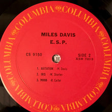 Carica l&#39;immagine nel visualizzatore di Gallery, Miles Davis : E.S.P. (LP, Album, RE)
