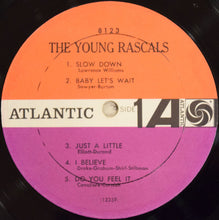 Carica l&#39;immagine nel visualizzatore di Gallery, The Young Rascals : The Young Rascals (LP, Album, Mono)
