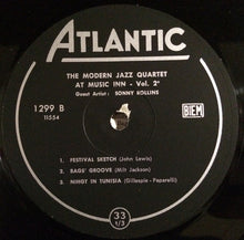 Carica l&#39;immagine nel visualizzatore di Gallery, The Modern Jazz Quartet Guest Artist: Sonny Rollins : The Modern Jazz Quartet At Music Inn —  Volume 2 (LP, Album, Mono)
