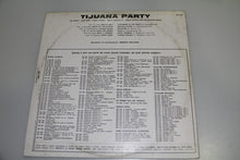 Carica l&#39;immagine nel visualizzatore di Gallery, Sid Sidney, Rick Lane (3), Frank Pleyer, Pablo Mindrello, Pablo Rotero And His Mexican Brass Boys : Tijuana Party (LP)
