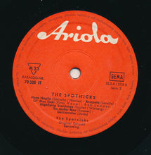 Carica l&#39;immagine nel visualizzatore di Gallery, The Spotnicks : The Spotnicks (LP, Mono)
