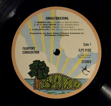 Carica l&#39;immagine nel visualizzatore di Gallery, Fairport Convention : Unhalfbricking (LP, Album, RE)
