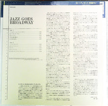 Carica l&#39;immagine nel visualizzatore di Gallery, Art Farmer, Nick Travis, Urbie Green, Hal McKusick, Gene Quill, Zoot Sims, Al Cohn, Elliot Lawrence, Chubby Jackson, Don Lamond : Jazz Goes Broadway (LP, Album, RE)
