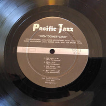 Carica l&#39;immagine nel visualizzatore di Gallery, Monk Montgomery, Wes Montgomery, Buddy Montgomery, Harold Land, Pony Poindexter, Louis Hayes, Tony Bazley : Montgomeryland (LP, Album, Mono)
