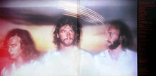 Carica l&#39;immagine nel visualizzatore di Gallery, Bee Gees : Spirits Having Flown (LP, Album, Gat)

