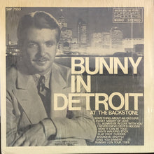 Carica l&#39;immagine nel visualizzatore di Gallery, Bunny Berigan &amp; His Orchestra : Bunny In Detroit At The Backstone (LP, Mono)
