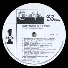 Carica l&#39;immagine nel visualizzatore di Gallery, Sweet Honey In The Rock : Live At Carnegie Hall (LP, Album)
