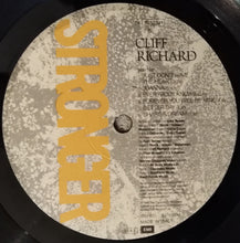 Carica l&#39;immagine nel visualizzatore di Gallery, Cliff Richard : Stronger (LP, Album)
