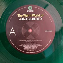 Carica l&#39;immagine nel visualizzatore di Gallery, João Gilberto : The Warm World of JOAO GILBERTO (LP, Comp, Ltd)
