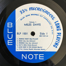 Carica l&#39;immagine nel visualizzatore di Gallery, Miles Davis : Volume 1 (LP, Comp, Mono, Lex)
