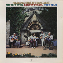 Carica l&#39;immagine nel visualizzatore di Gallery, The Great Guitars / Charlie Byrd · Barney Kessel · Herb Ellis : Great Guitars At The Winery (LP, Album)
