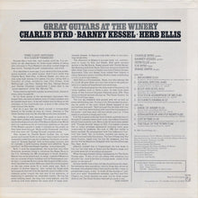 Carica l&#39;immagine nel visualizzatore di Gallery, The Great Guitars / Charlie Byrd · Barney Kessel · Herb Ellis : Great Guitars At The Winery (LP, Album)
