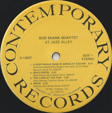 Carica l&#39;immagine nel visualizzatore di Gallery, Bud Shank Quartet : At Jazz Alley (LP, Album)
